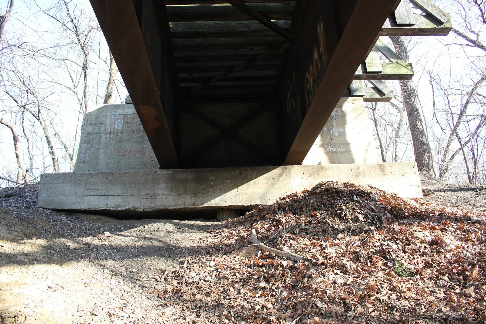 South abutment